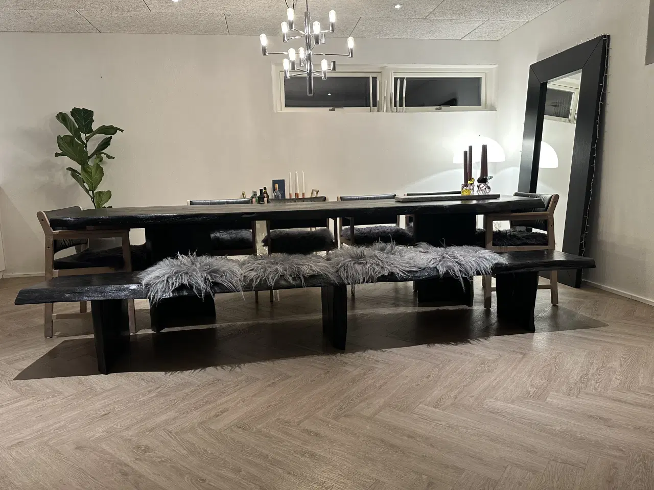 Billede 2 - Plankebord i massivt egetræ, 