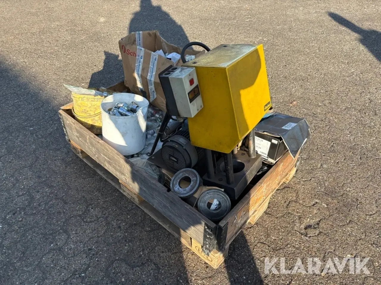 Billede 5 - Hydraulikpresser Parker 82C 061 med fittings & matriser