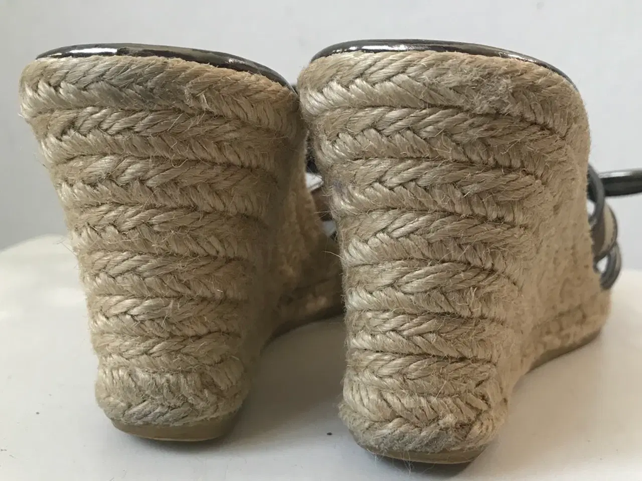 Billede 4 - Burberry, sandaler, str 40