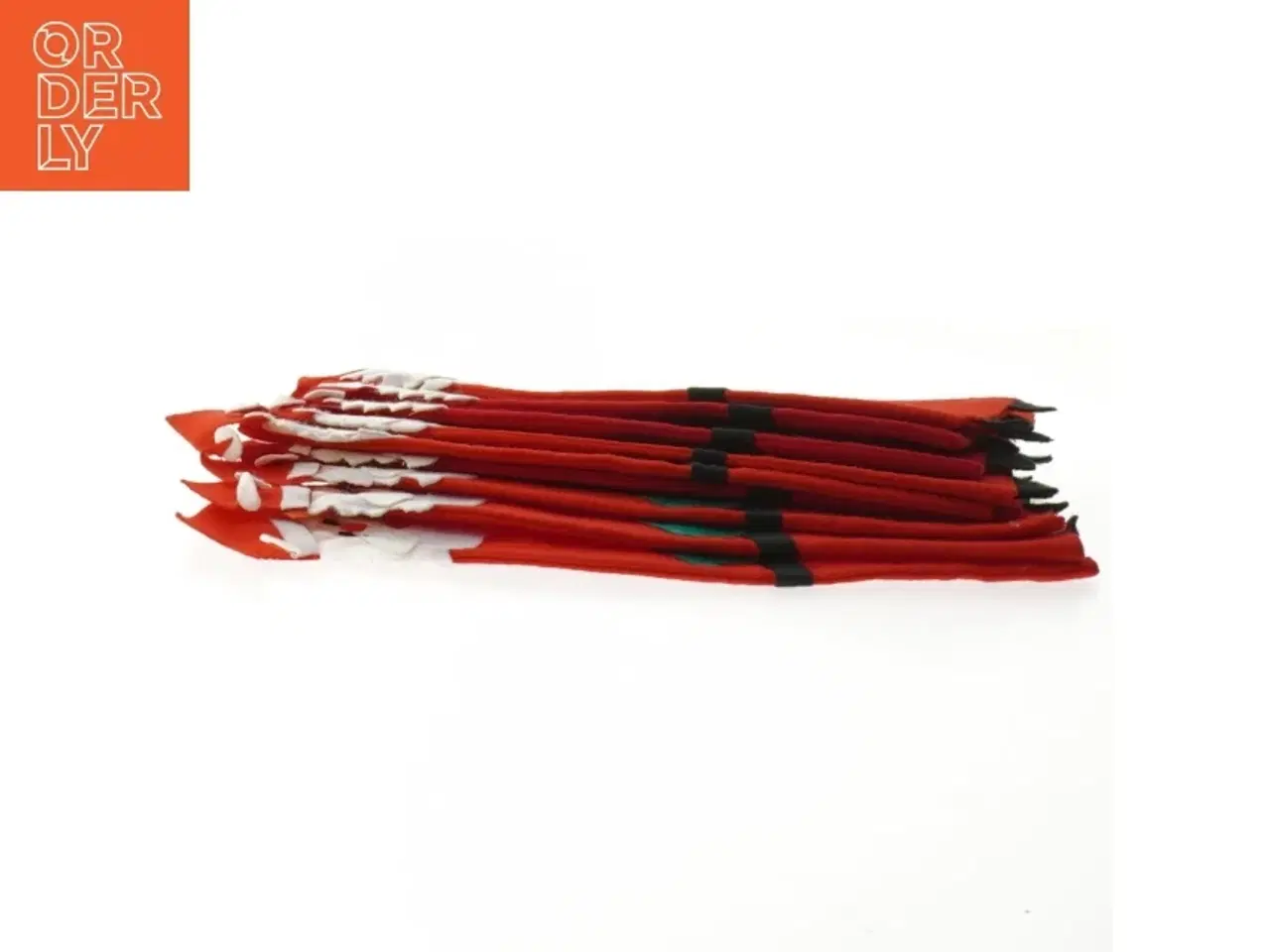 Billede 2 - Julemænd til at sætte på ølflasker(str. 9 styk)