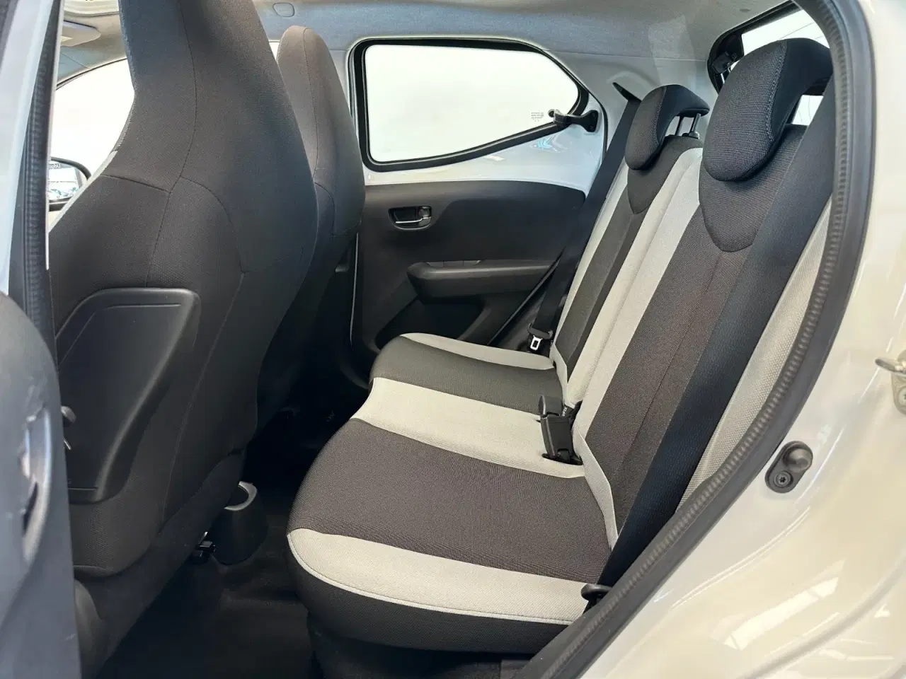 Billede 13 - Toyota Aygo 1,0 VVT-i x-sky