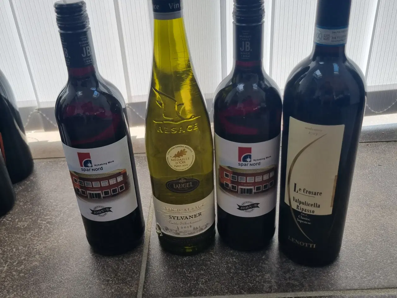 Billede 3 - Vin og rom