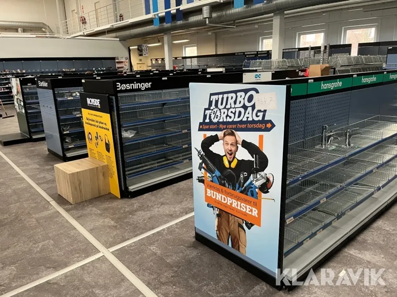 Billede 1 - Værksteds/butik inventar