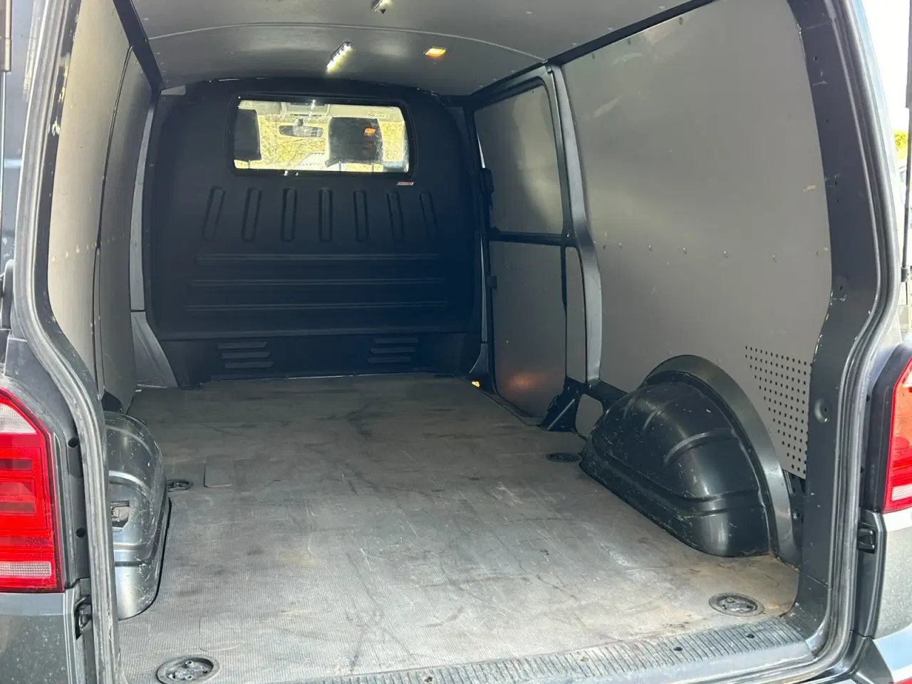 Billede 17 - VW Transporter 2,0 TDi 204 Kassevogn DSG lang