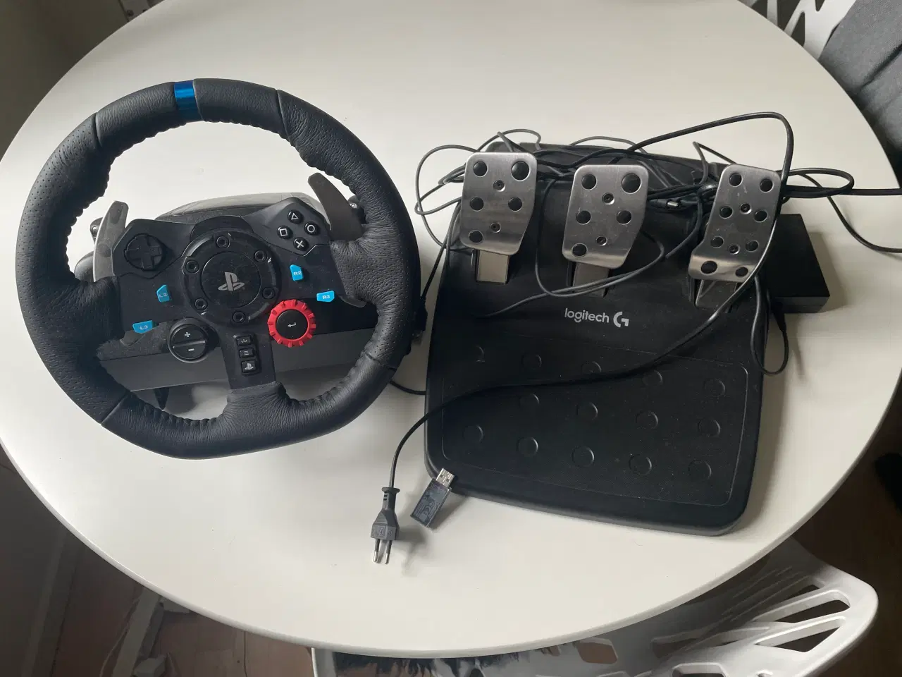 Billede 4 - BIL RAT MED PEDALER + 1 SPIL - ‘NEED FOR SPEED’25