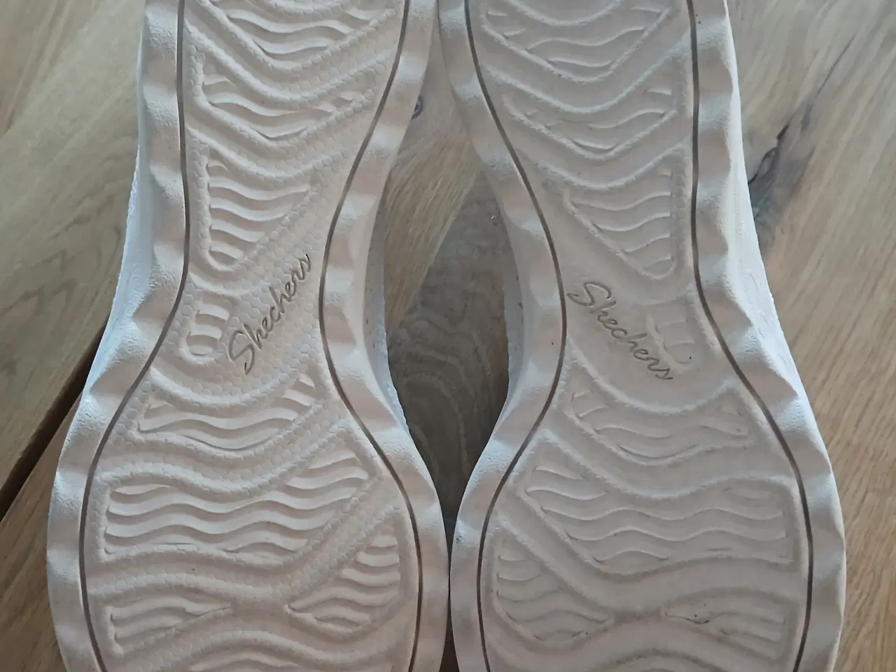 Billede 3 - Skechers Ballerina Damesko 