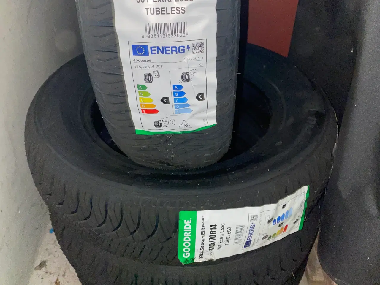 Billede 1 - DÆK SÆLGES