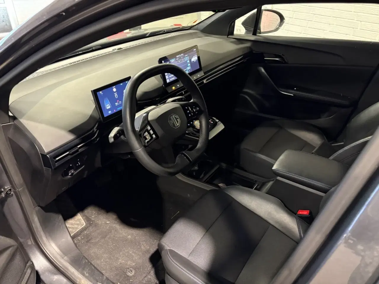 Billede 5 - MG 4 77 Luxury Extended Range