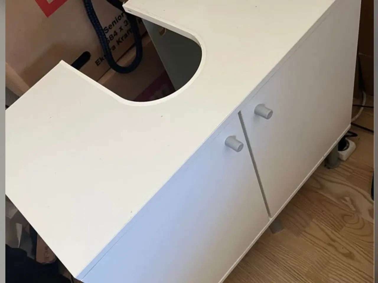 Billede 1 - Skab