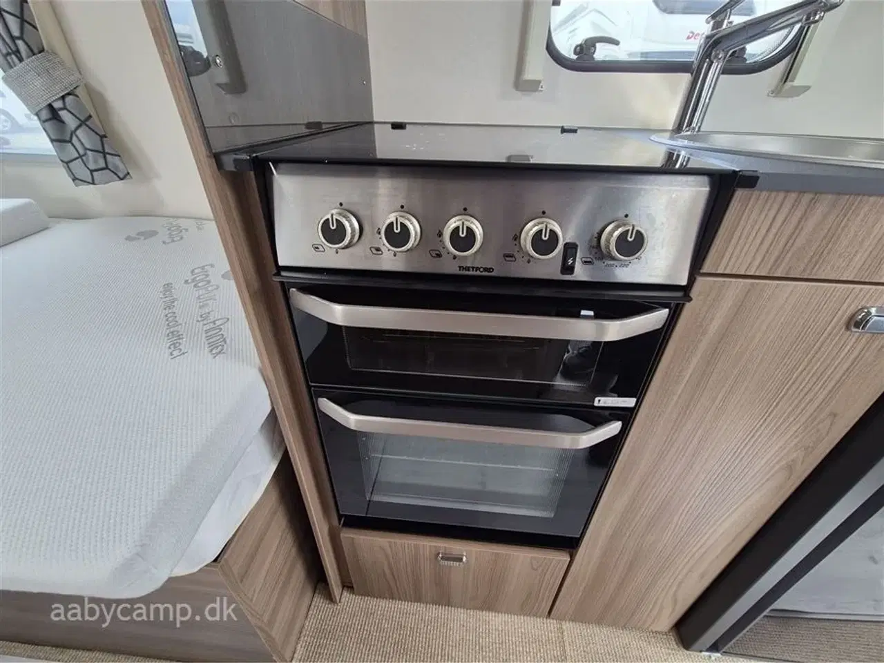 Billede 9 - 2022 - Sprite Mondial 490 Enkelt senge. markise. Isabella Capri fortelt. Mover. Batteri. gasalarm. cykelstativ.