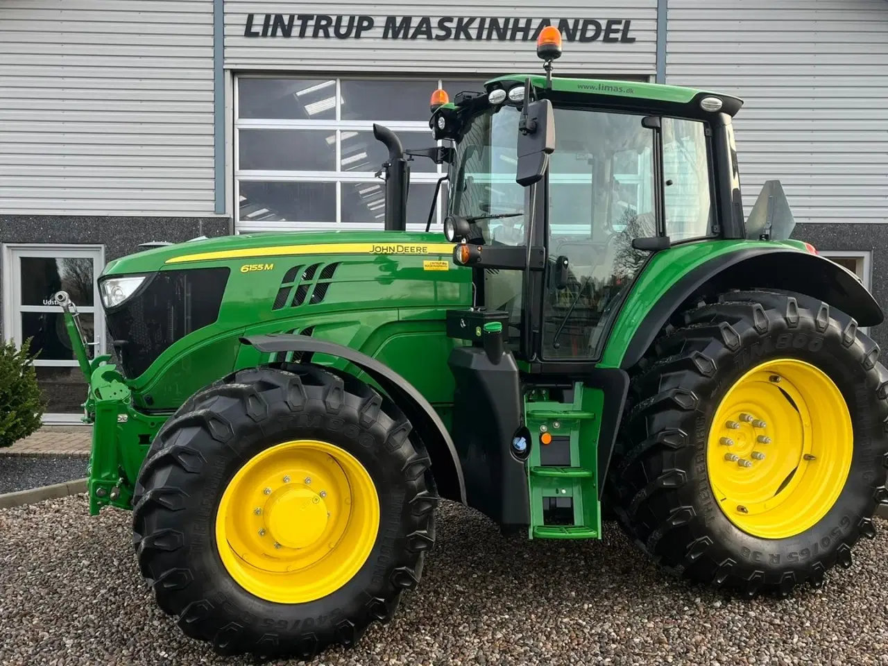 Billede 1 - John Deere 6155M KUN 980 timer, med frontlift og evt. GPS