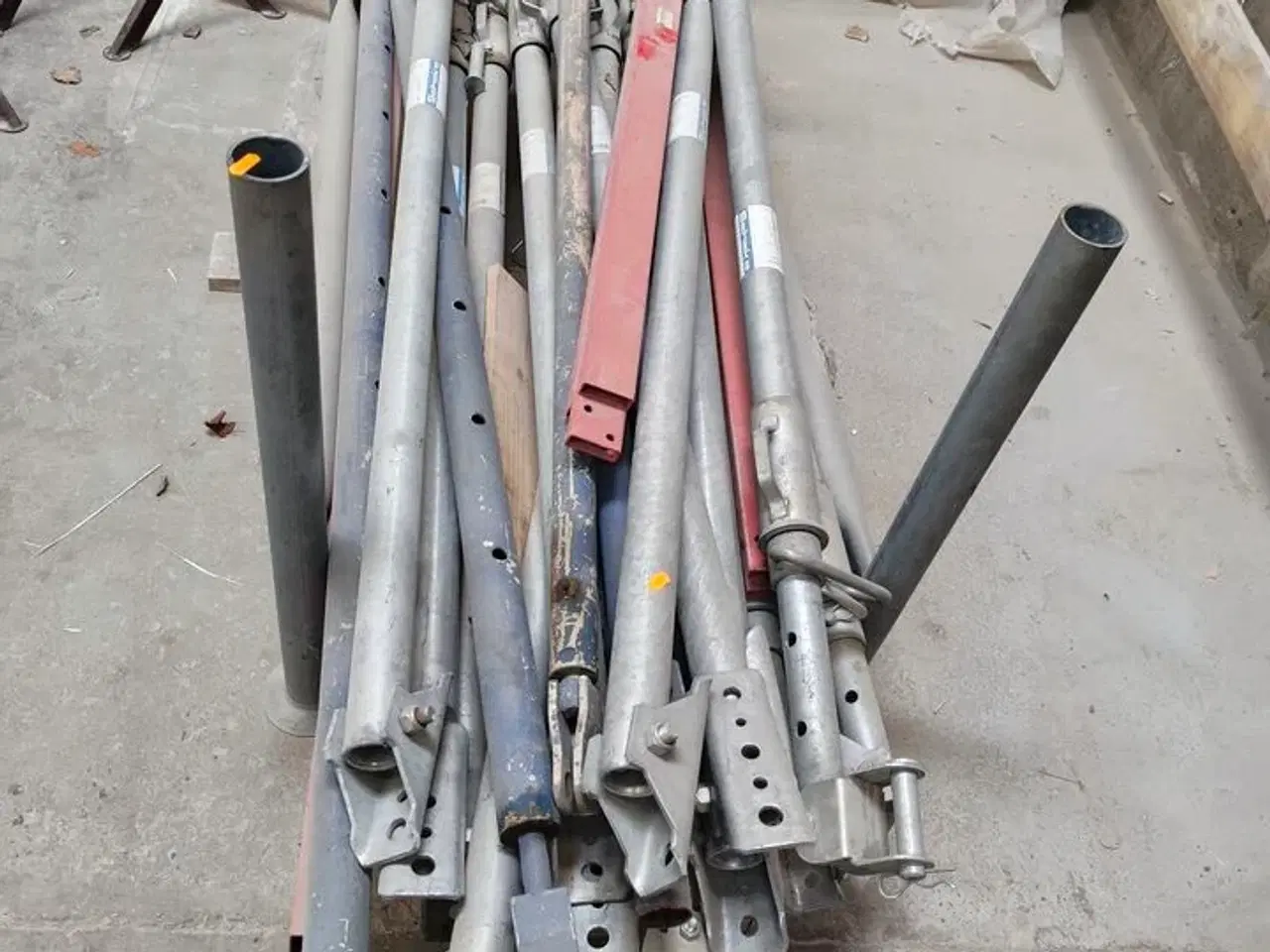 Billede 2 - Barrel m. div. indhold