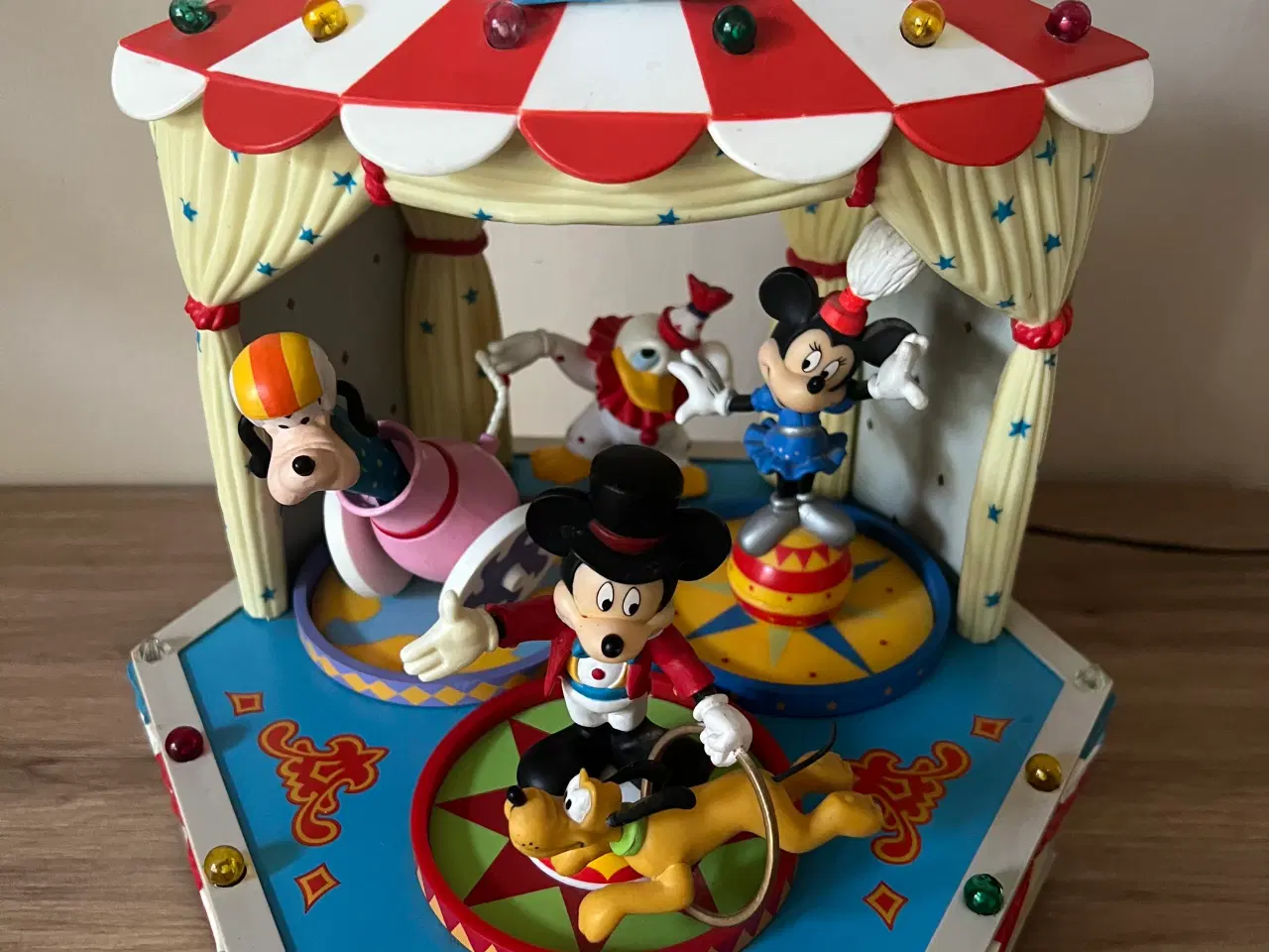 Billede 2 - Stor retro mekanisk Disney figur med musik og lys 