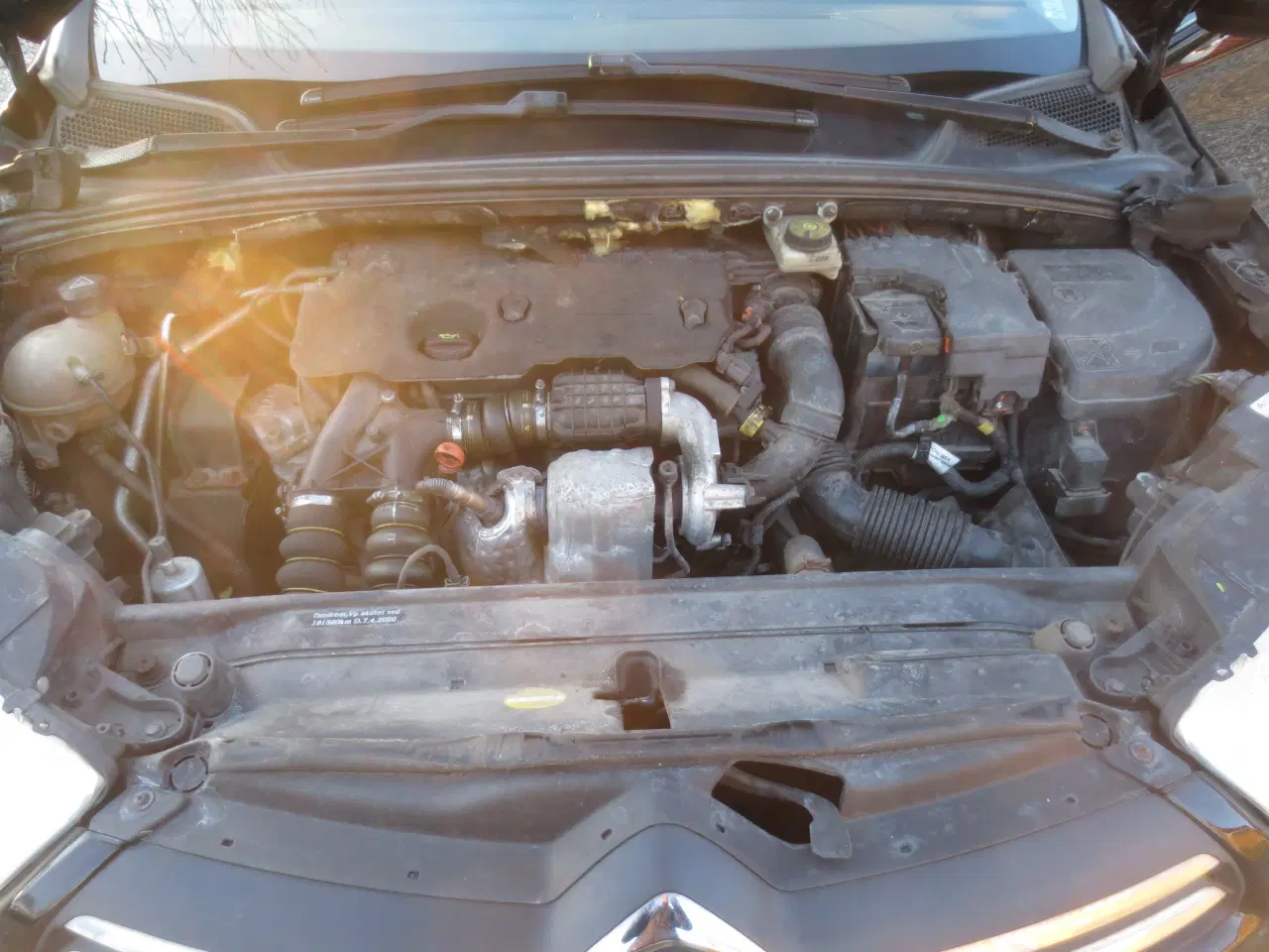 Billede 16 - Citroen C 4 1.6 HDi År 2012. Nysynet.