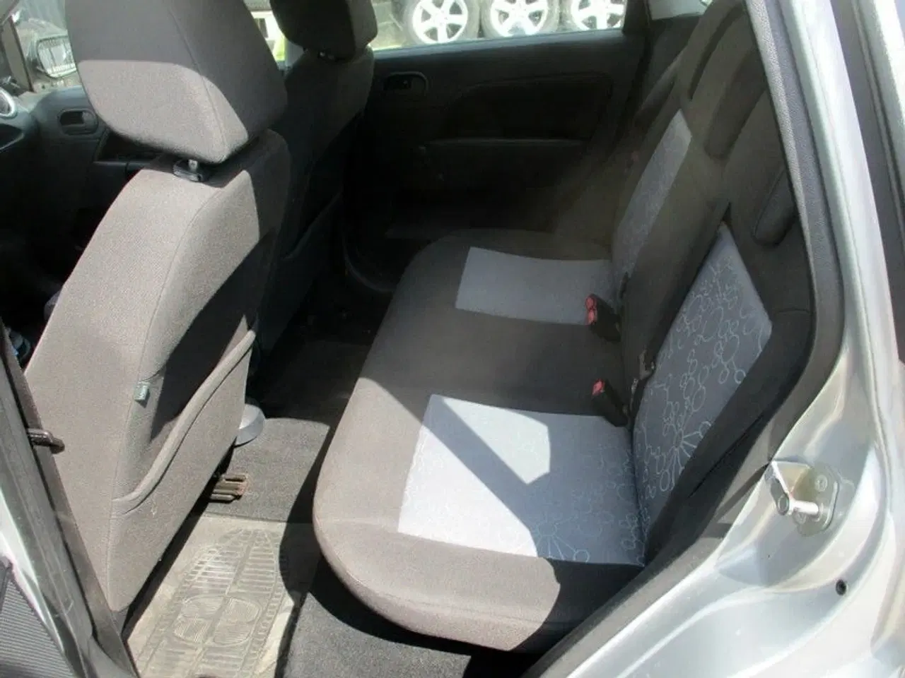 Billede 10 - Ford Fiesta 1,3 Ambiente