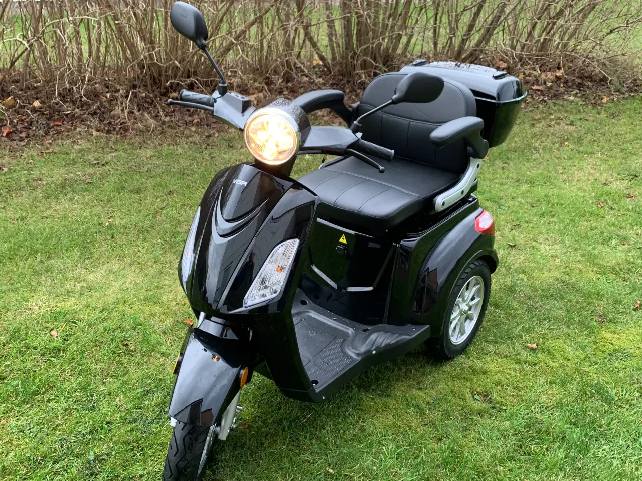 Billede 1 - NY Scooter VGA TRES EU5