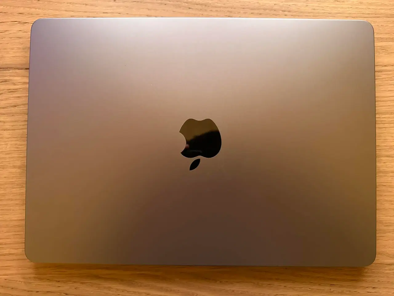 Billede 2 - Macbook Air M2 2022 13"