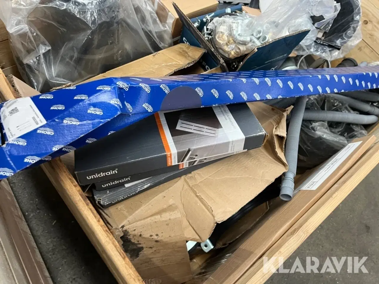 Billede 11 - Lot - unidrain, håndklædetørrer, rør og øvrigt - 2 paller