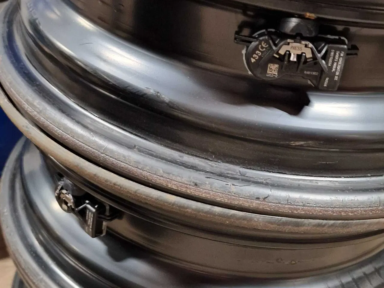 Billede 4 - Stålfælge med Tpms senso1r, ret fint nyere sæt