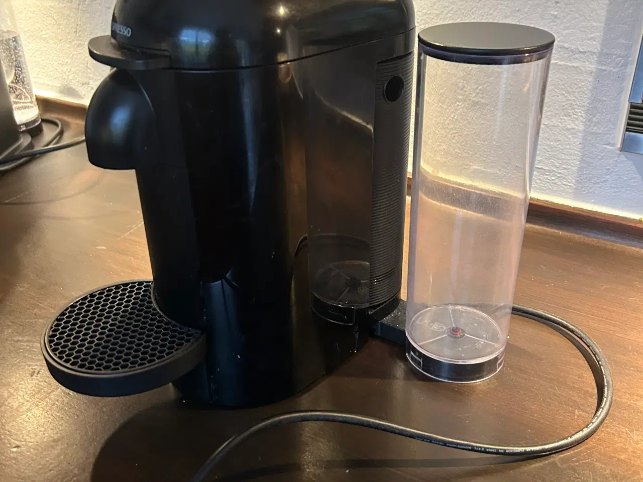 Billede 2 - Vertuo kaffemaskine fra Nespresso