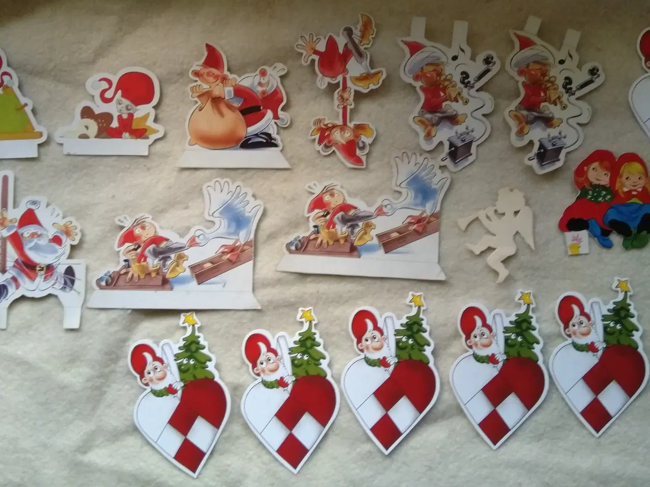 Billede 4 - 82 stk. Ældre kravlenisser