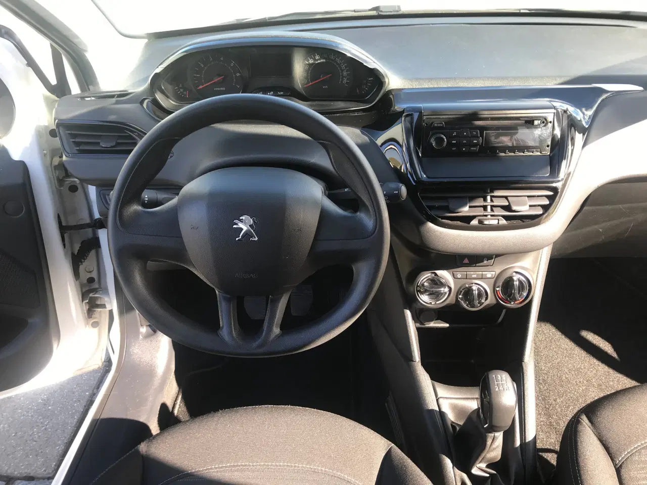 Billede 11 - Peugeot 208 1.0 VTI Airsound 68 hk " 0km" 2015