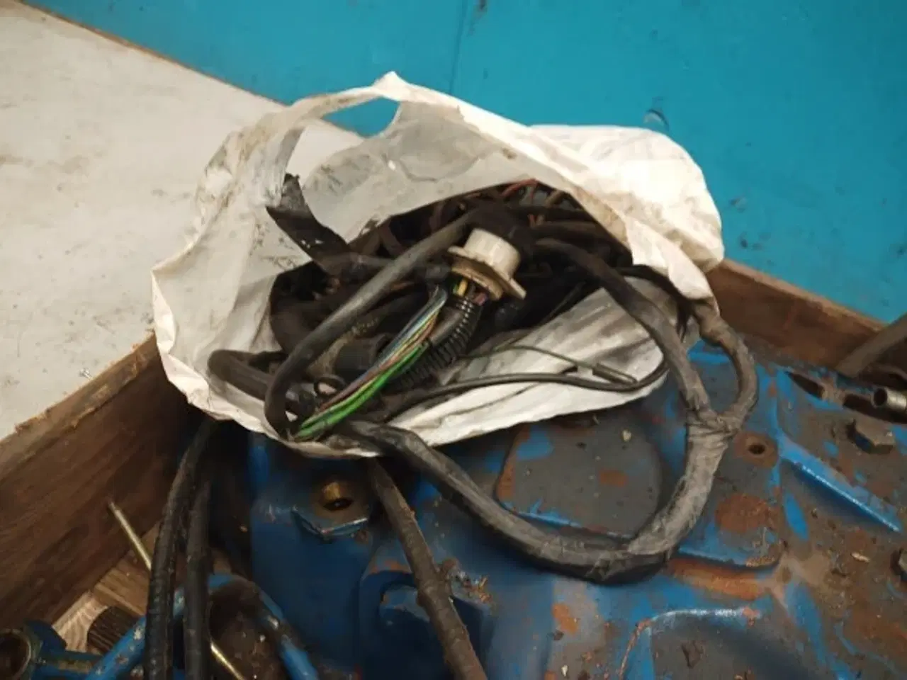 Billede 2 - Ford 8210 Bagtøjs dele