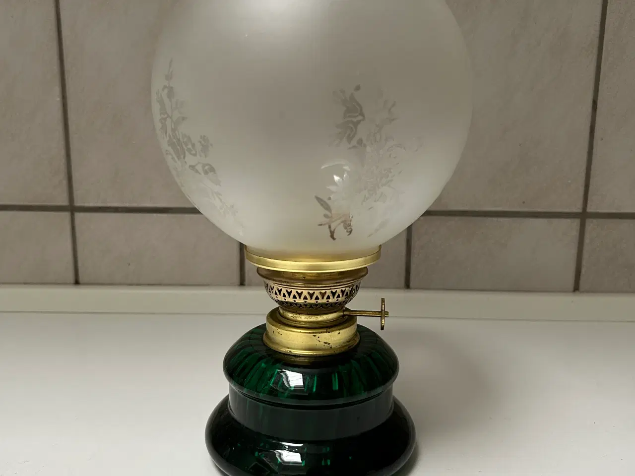 Billede 1 - Petroleums lampe Holmegaard