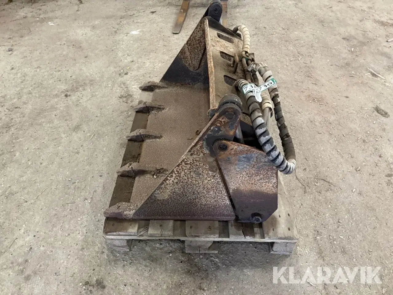 Billede 2 - 3-i-1 skovl til Avant staldkat