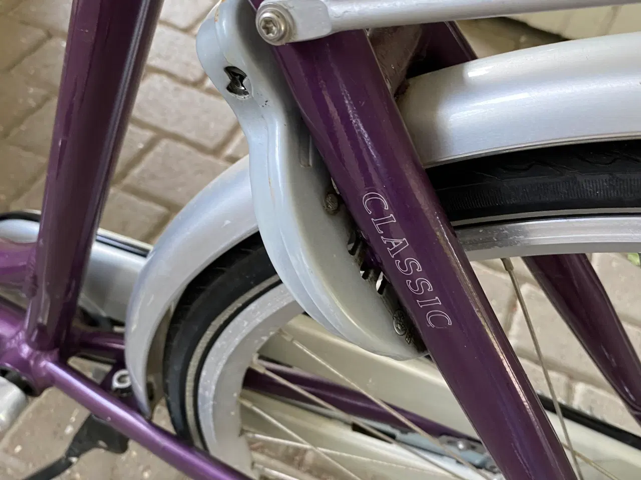 Billede 12 - Kildemoes dame cykel - lilla 