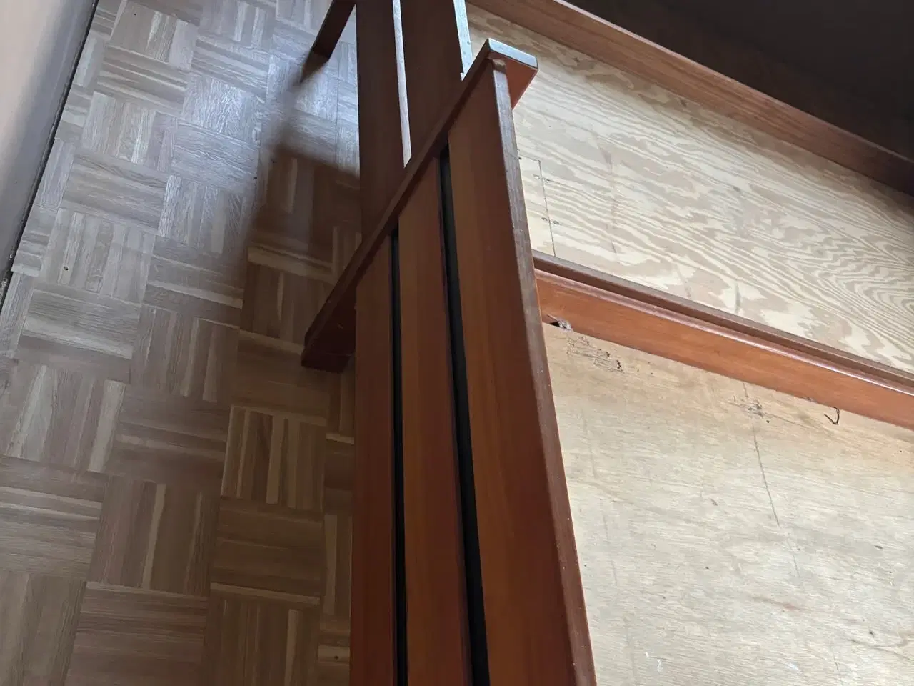 Billede 2 - Teaktræ seng sælges 