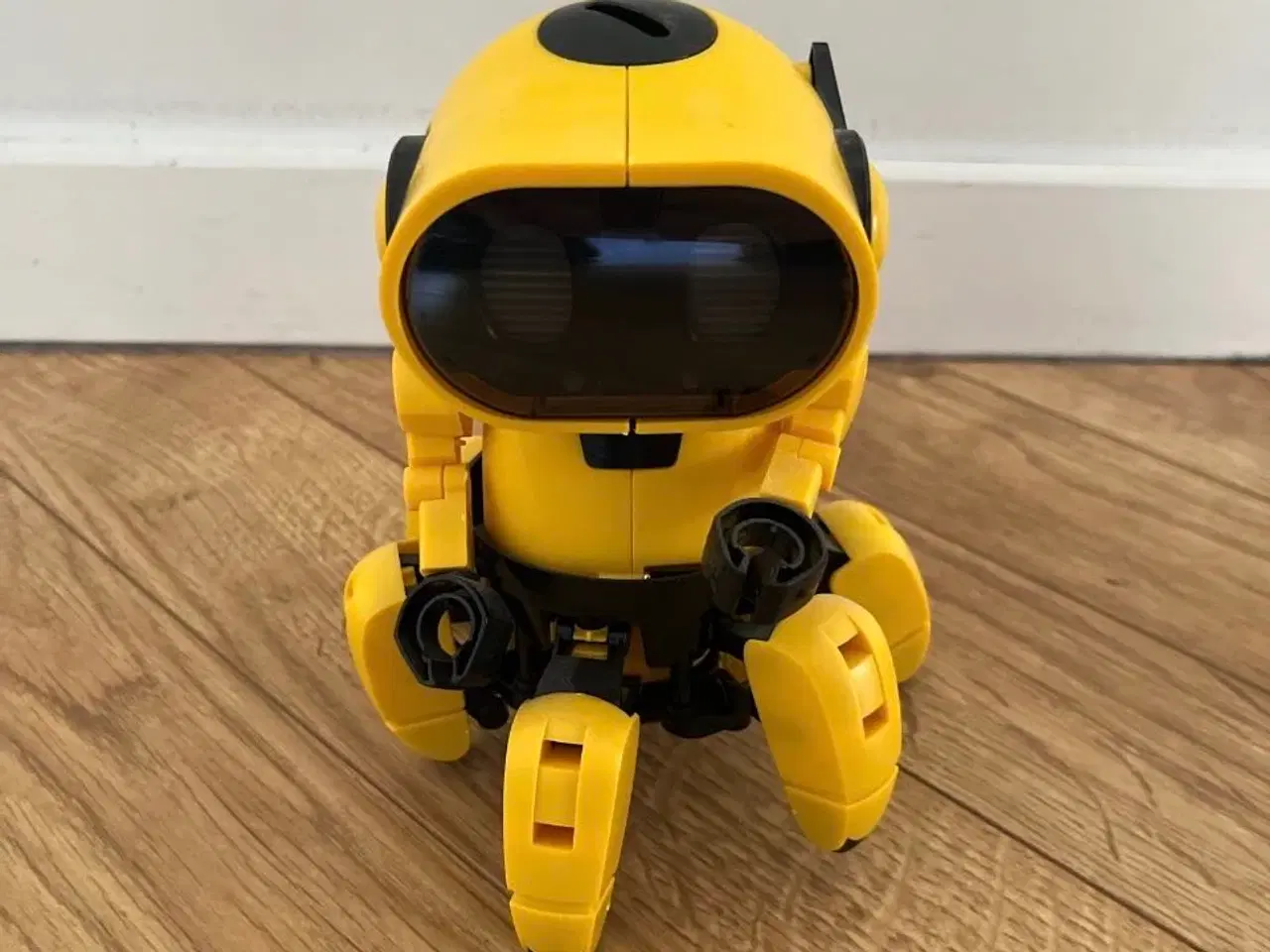 Billede 1 - Robot Tobbie