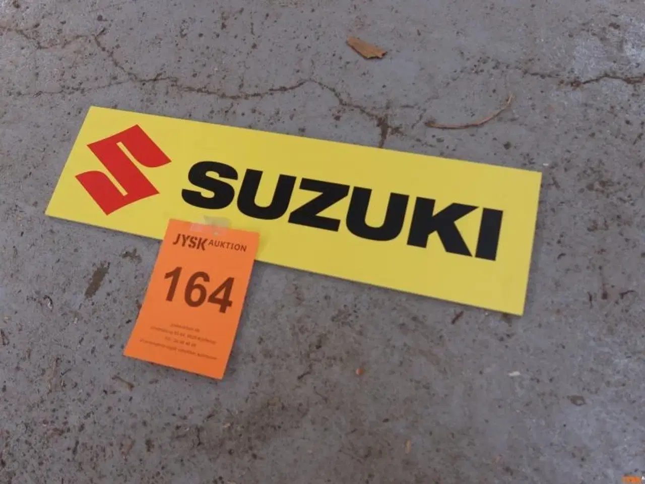 Billede 1 - SKILT, 52 x 14