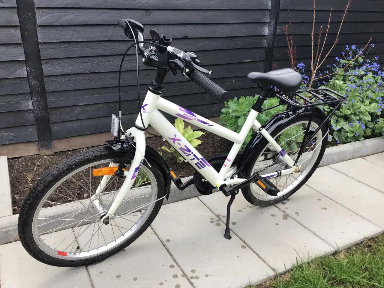 Billede 1 - Pige cykel