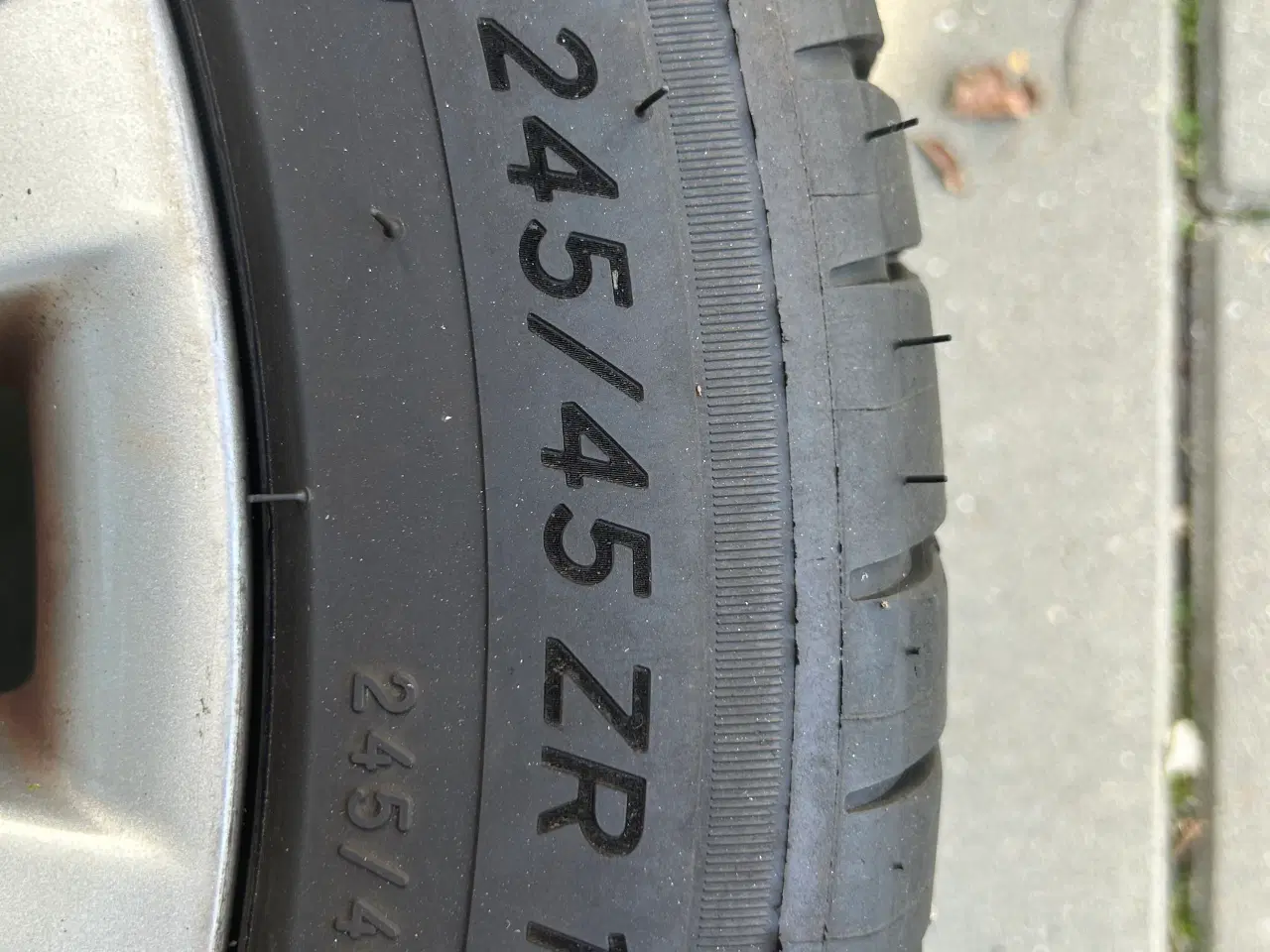 Billede 2 - 18” Opel alufælge med sommerdæk