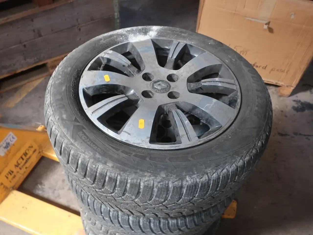 Billede 2 - 4 stk. dæk med fælge GOODYEAR  205/60R16