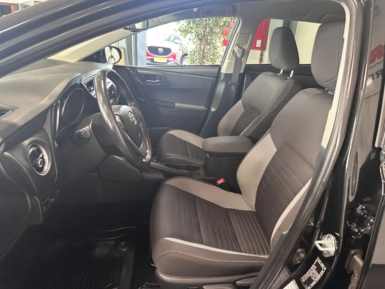 Billede 4 - Toyota Auris 1,8 Hybrid H2 Comfort Touring Sports CVT Van