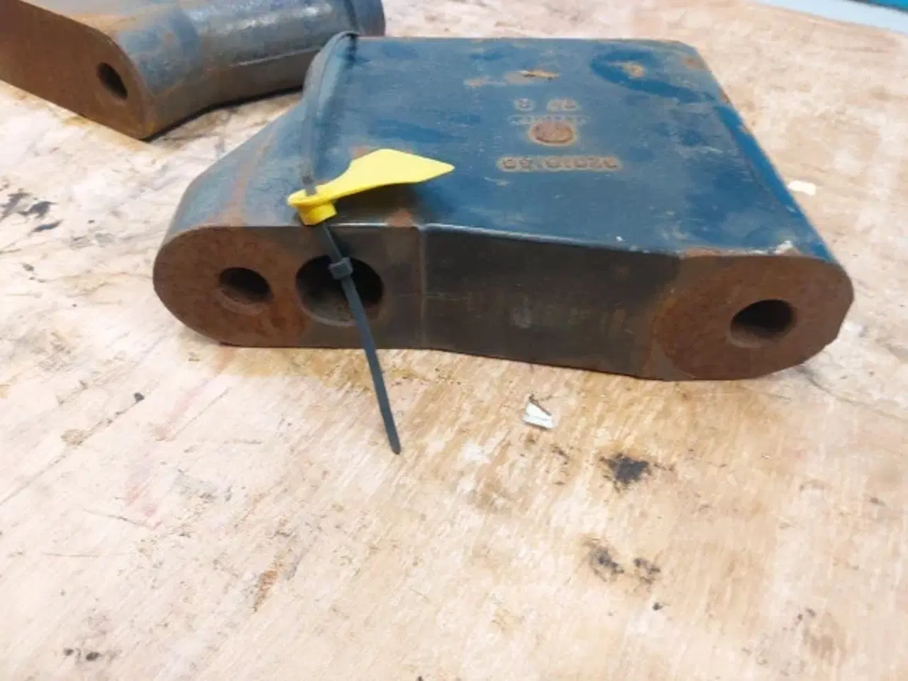 Billede 7 - New Holland TM120 Spacer 22kg 82016138