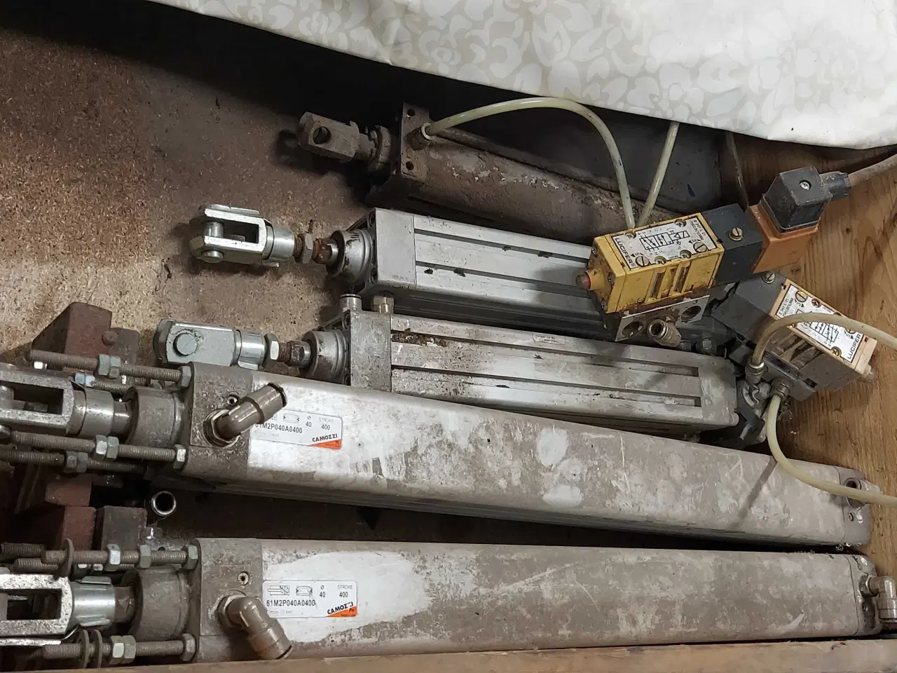 Billede 3 - Flytte salg. Alt skal væk inden den 20/2