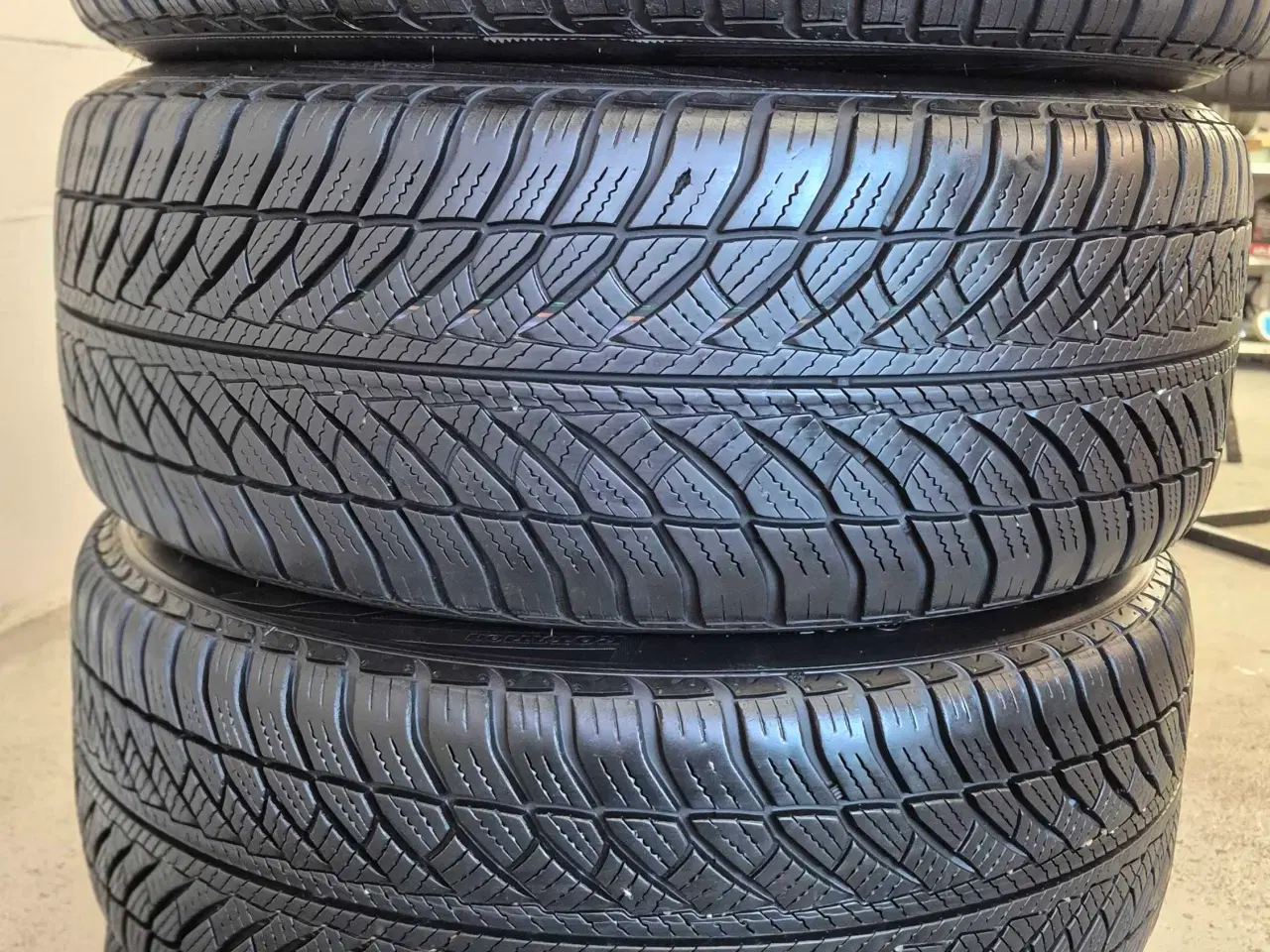 Billede 3 - MERCEDES "AMG" ORIGINAL ALUFÆLGE MED VINTERDÆK NYE