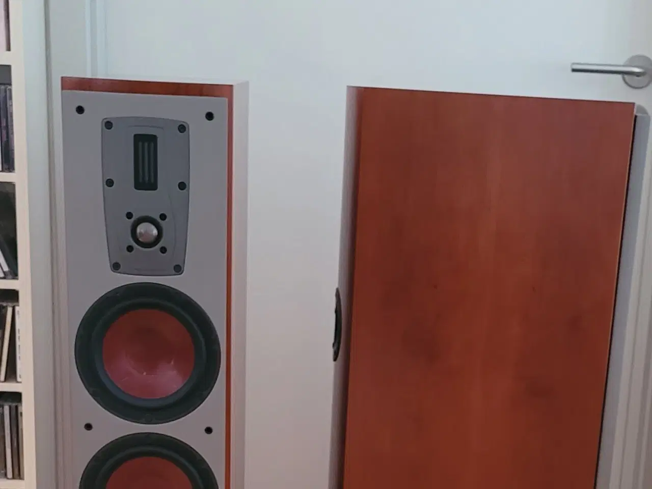 Billede 3 - Dali Mentor 6 Utrolig flot og Velspillende Gulvhøj