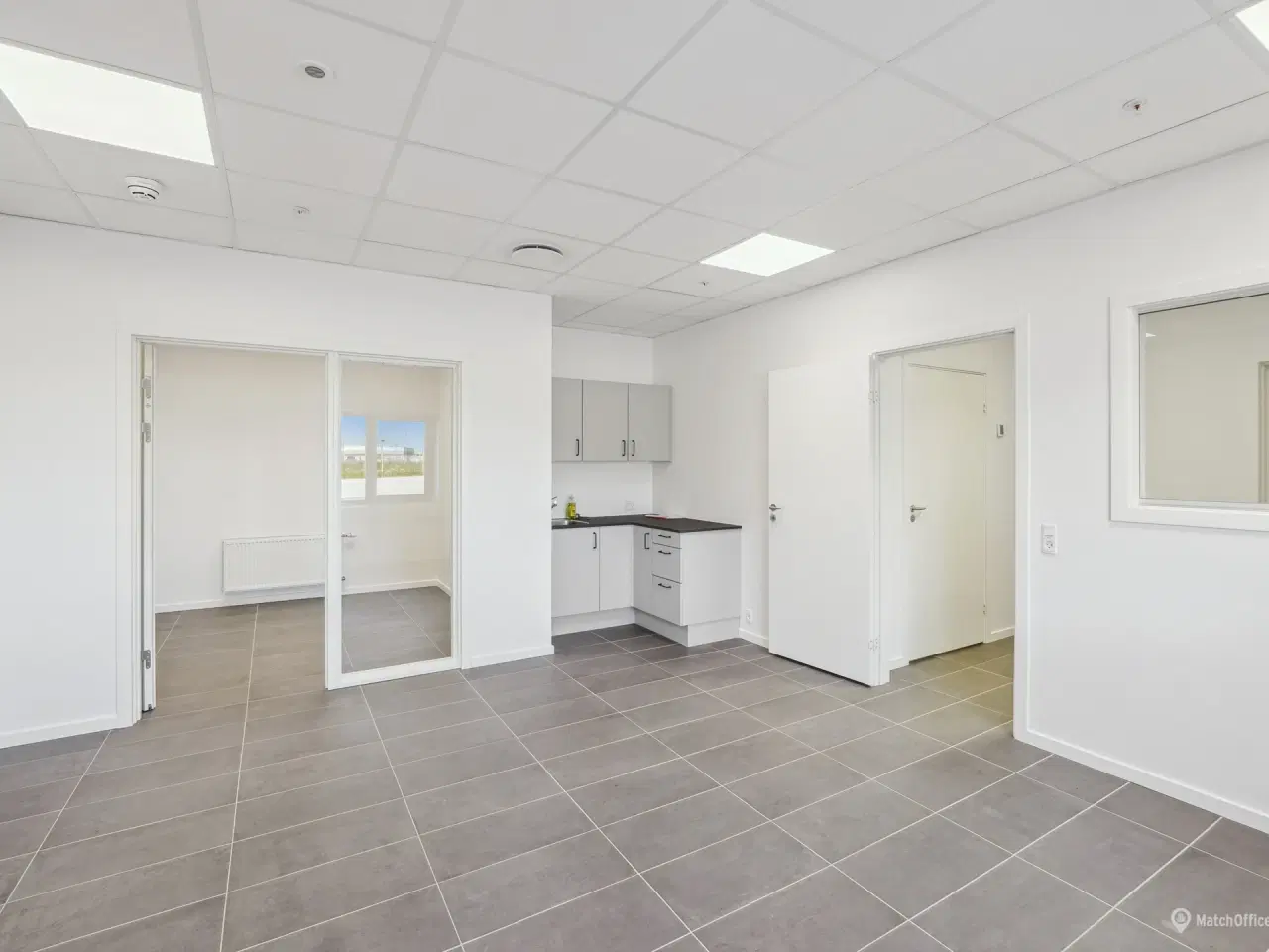 Billede 8 - Unik mulighed for logistiklejemål kun 30 minutter fra det centrale København – konkurrencedygtig husleje og effektiv logistikplads.