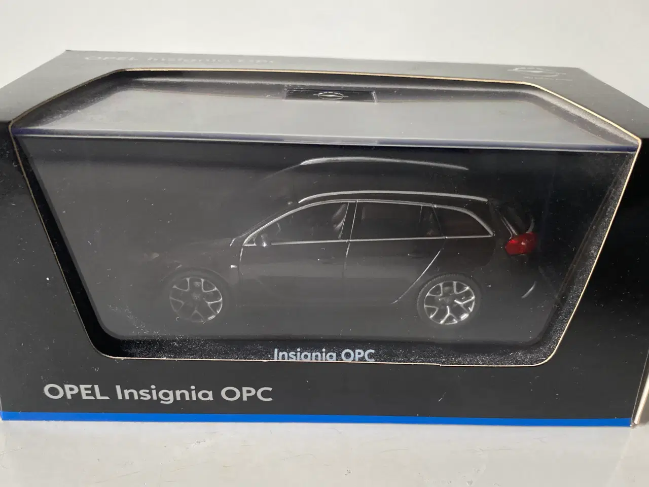 Billede 1 - 3 biler 1 Insignia + 1 OPC + 1 corsa OPC kr. 600,-