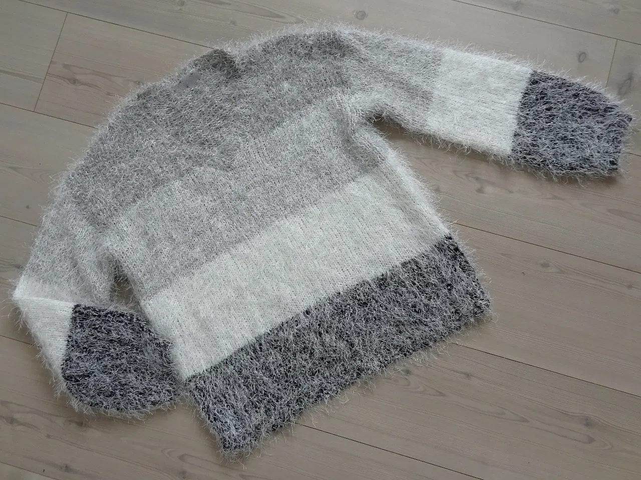 Billede 3 - Sweater, Bluse, Str. 36