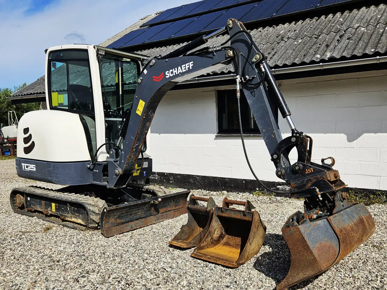 Billede 2 - Schaeff TC25 / meget fin og kun 900 timer