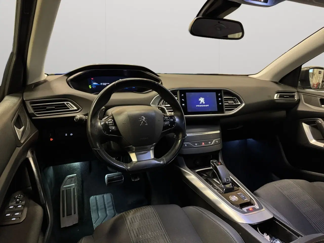 Billede 5 - Peugeot 308 1,5 BlueHDi 130 Edition:210+ SW EAT8
