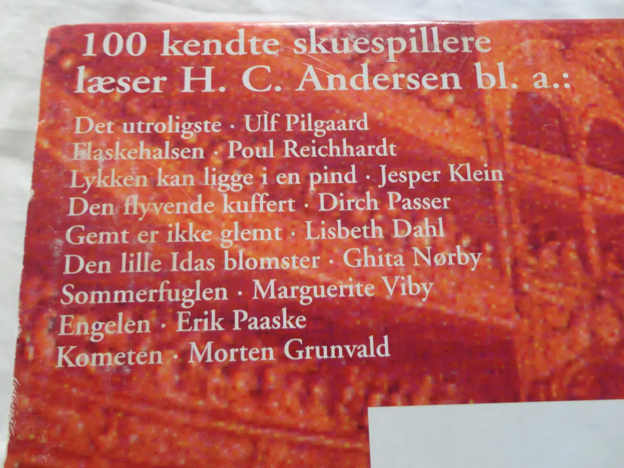 Billede 6 - 100 kendte skuespillere læser H. C. Andersen :