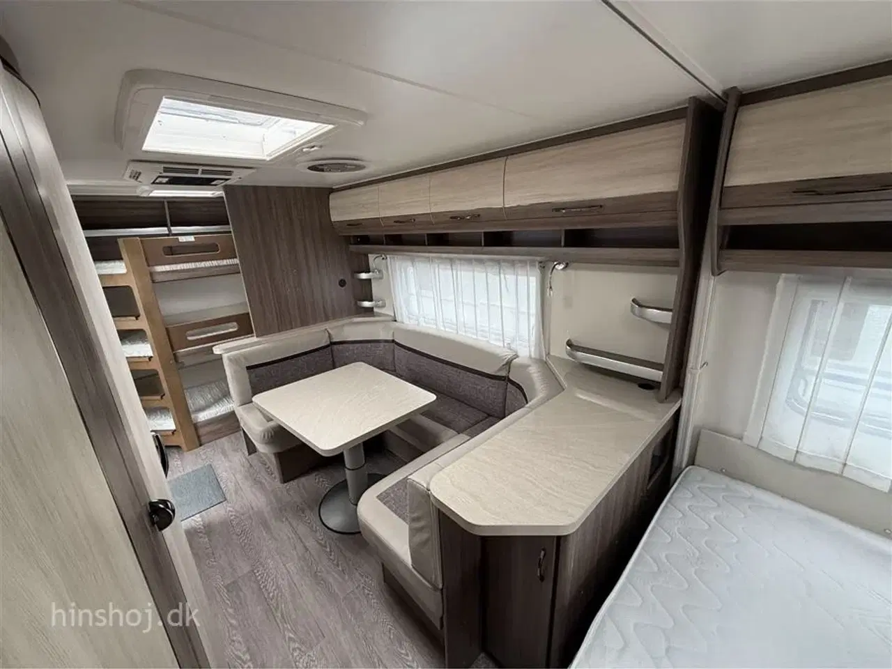 Billede 6 - 2017 - Hobby De Luxe 560 KMFe   Velholdt vogn med godt udstyr fra Hinshøj Caravan