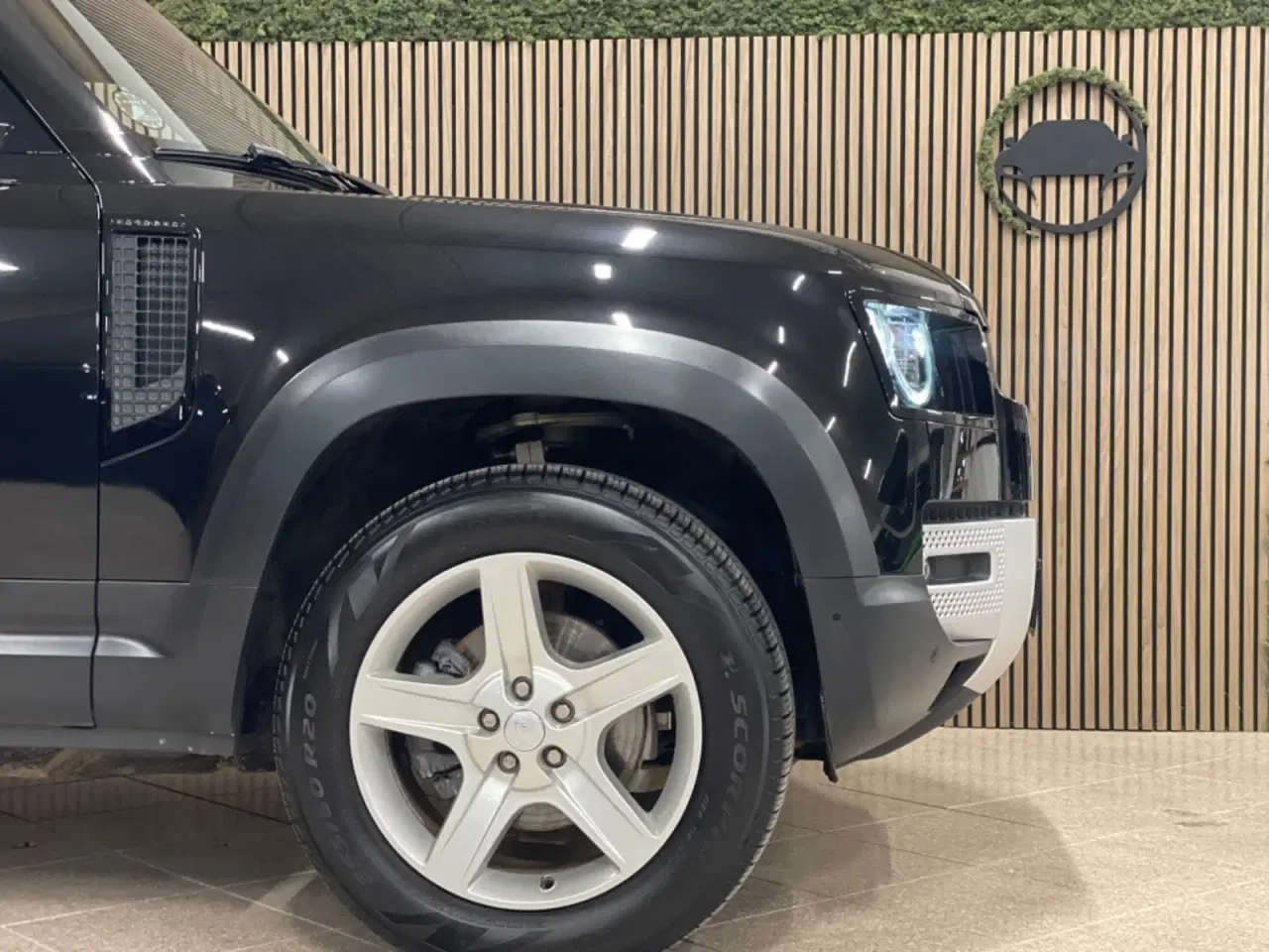 Billede 4 - Land Rover Defender 110 3,0 D250 Hard Top HSE aut. Van