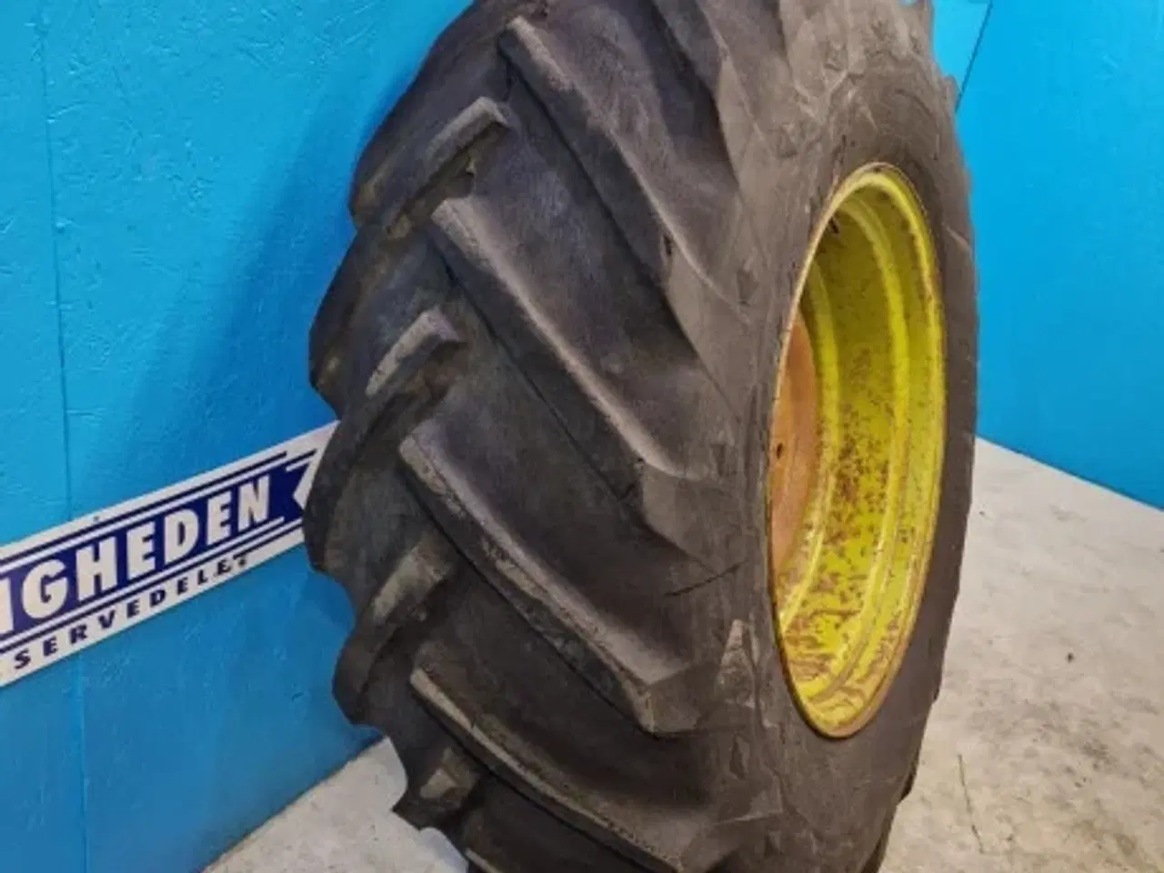 Billede 3 - 30" 18.4-30